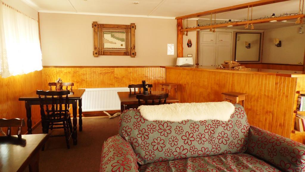 Big Bang Patagonia - Traveler Assistance Bed & Breakfast Puerto Natales Exterior foto