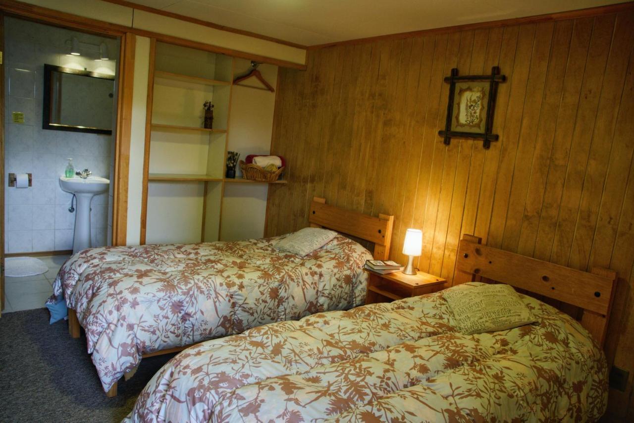 Big Bang Patagonia - Traveler Assistance Bed & Breakfast Puerto Natales Exterior foto