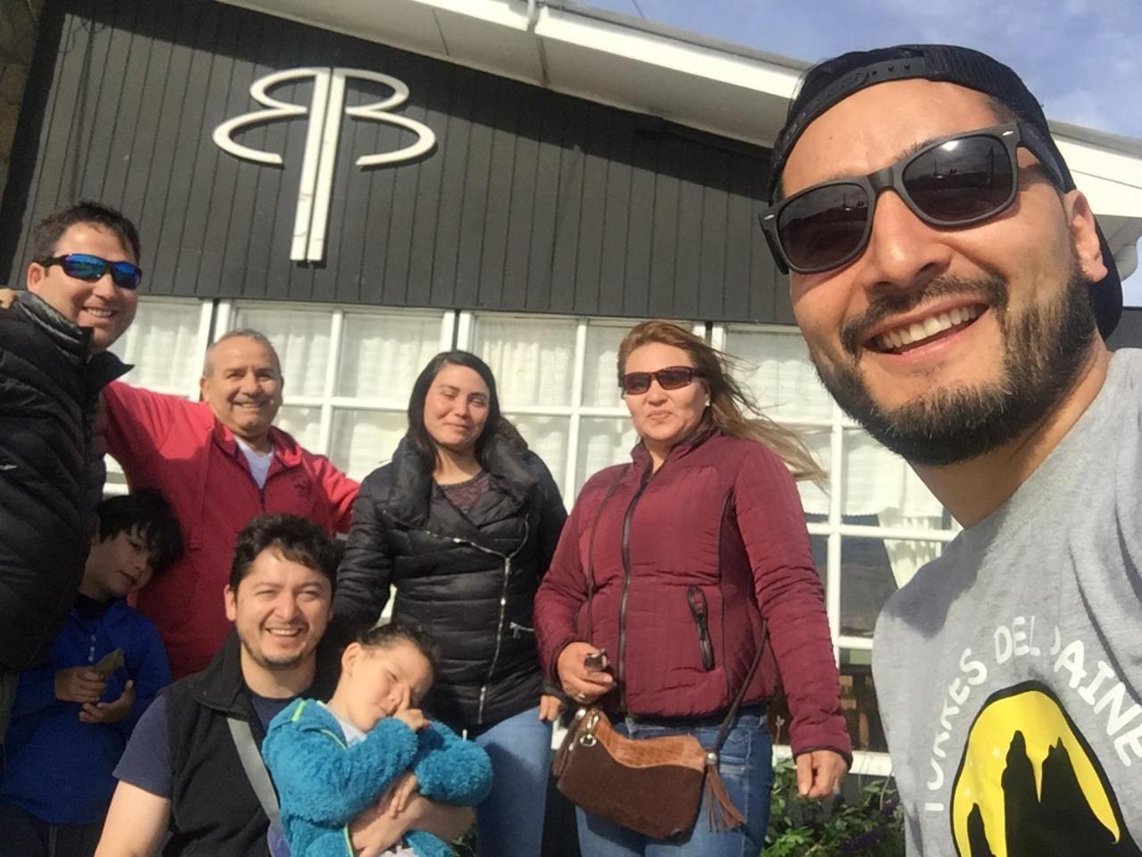 Big Bang Patagonia - Traveler Assistance Bed & Breakfast Puerto Natales Exterior foto